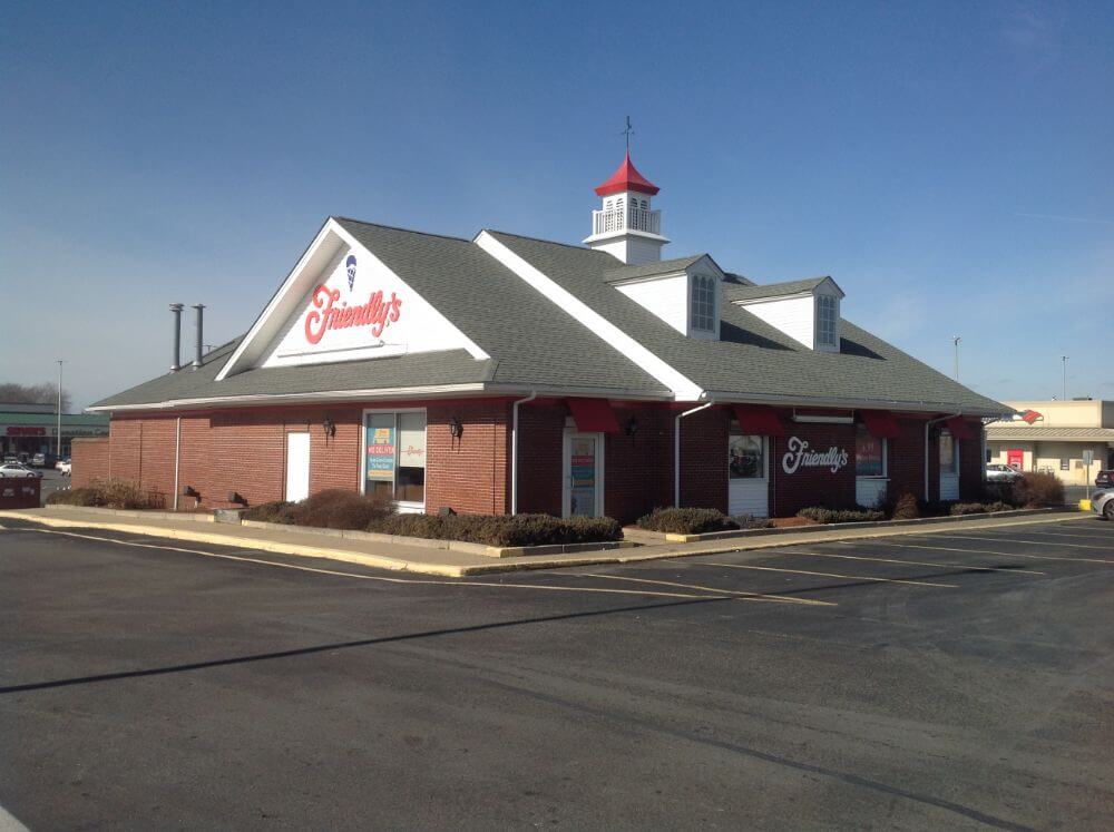 Friendly's • Fall River Restaurant
